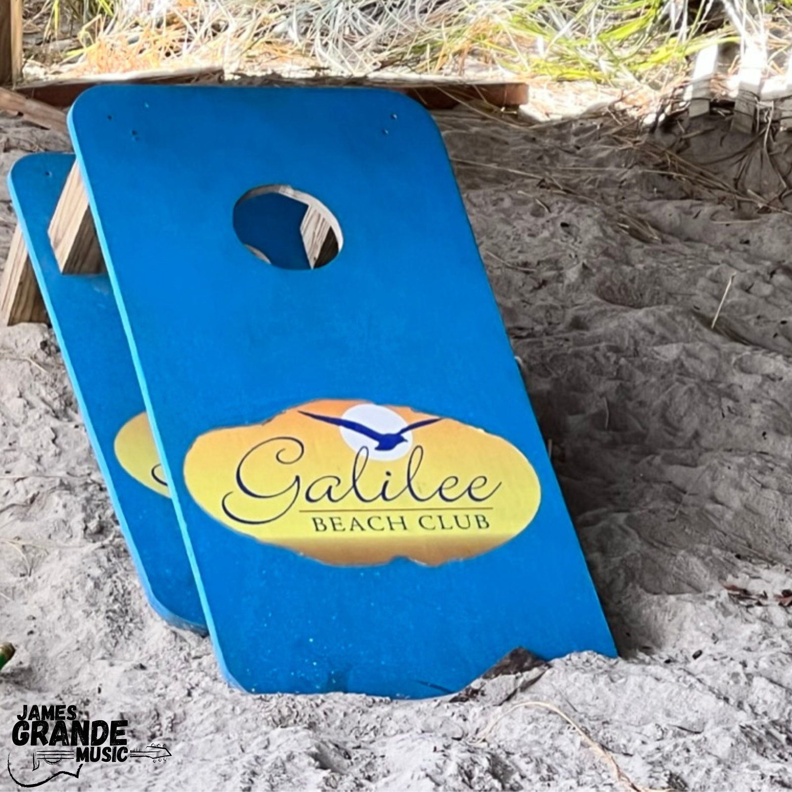 James Grande - Professional Musician - Performance in Narragansett at Galilee Beach Club